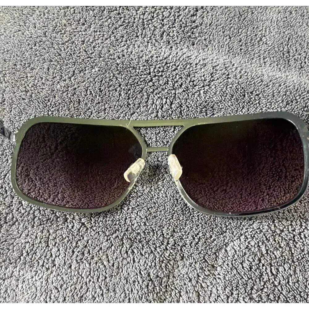 Steve Madden S5235 Barbiecore Aviator Sunglasses Silver Pink Oversized Gradient